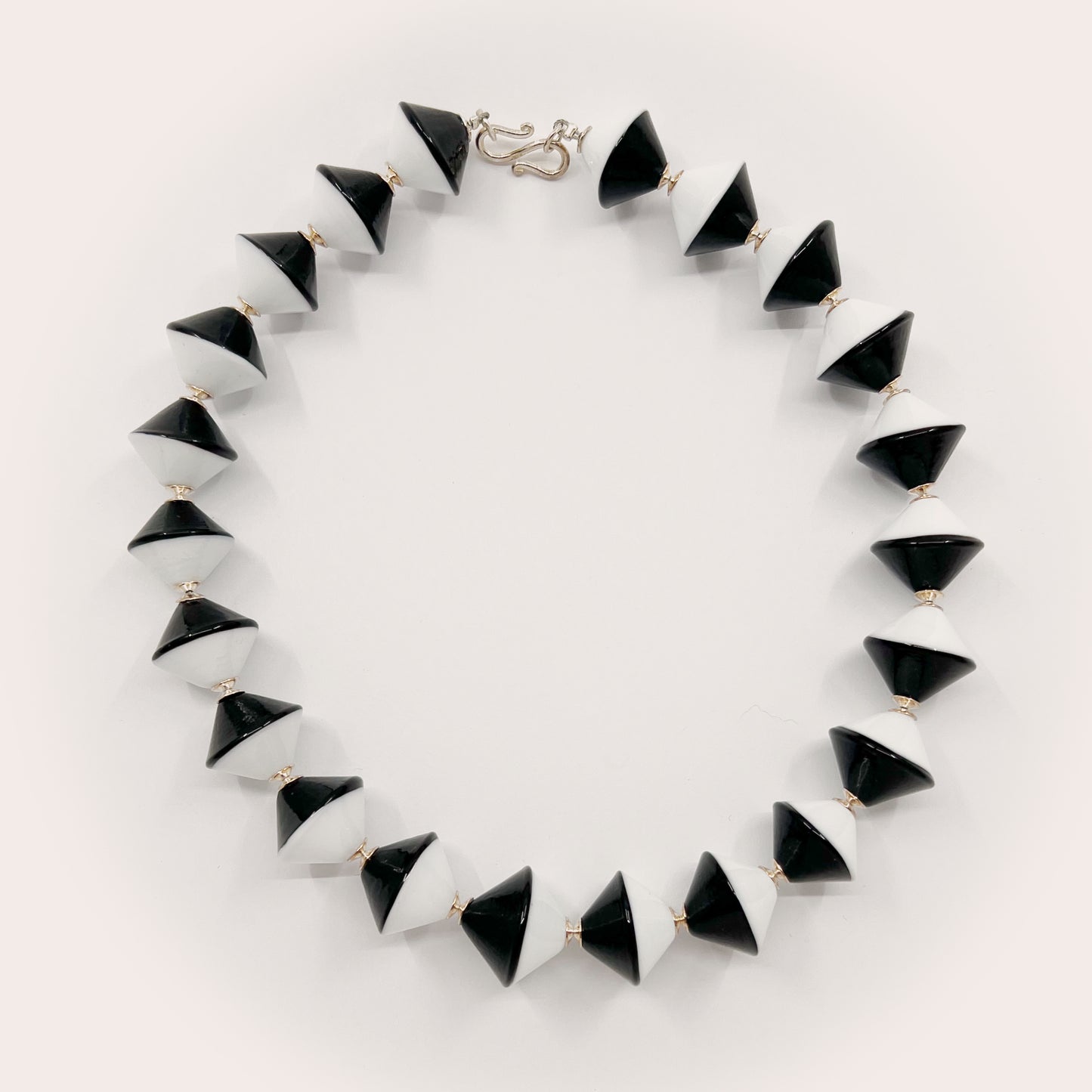 Black and White Bicone Necklace