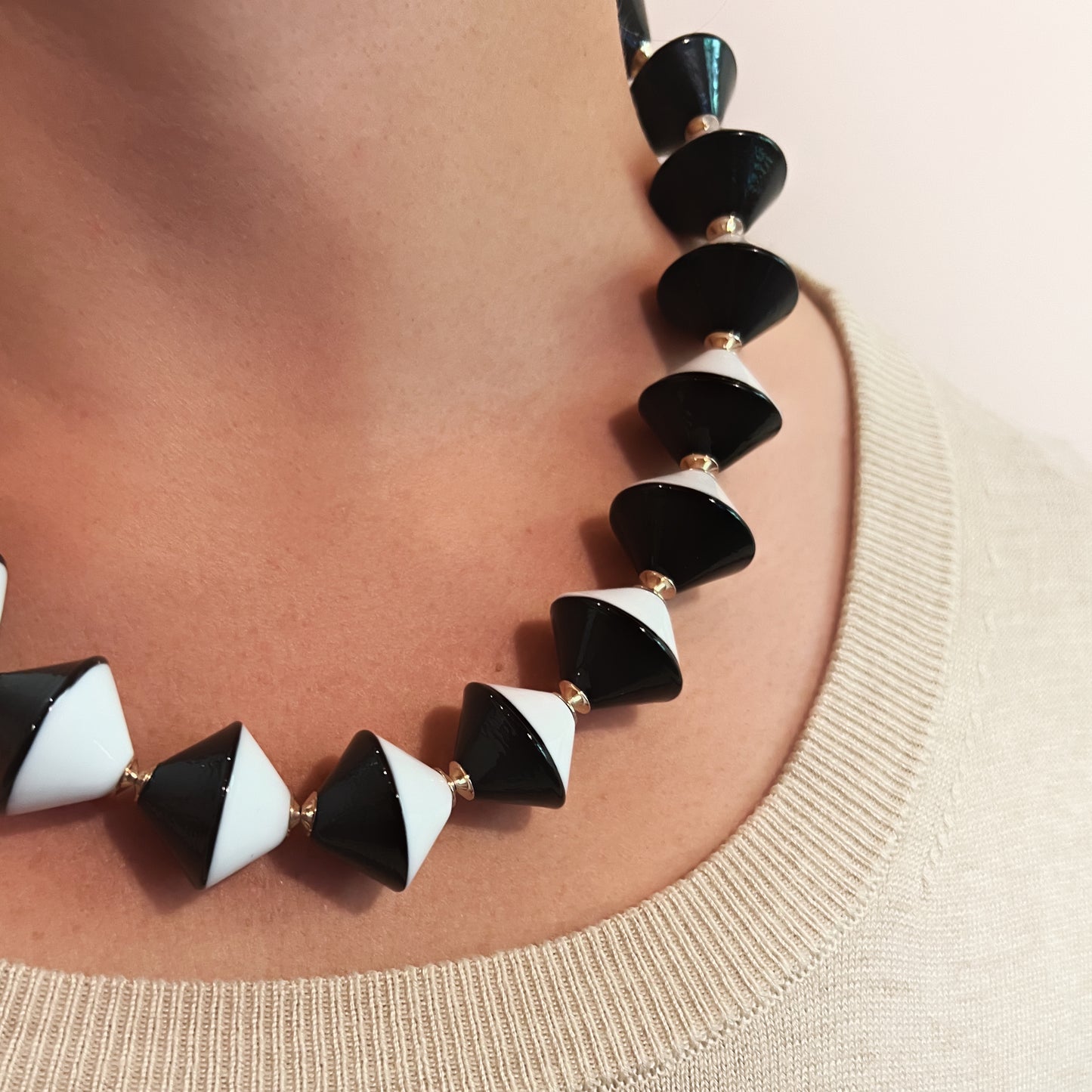 Black and White Bicone Necklace